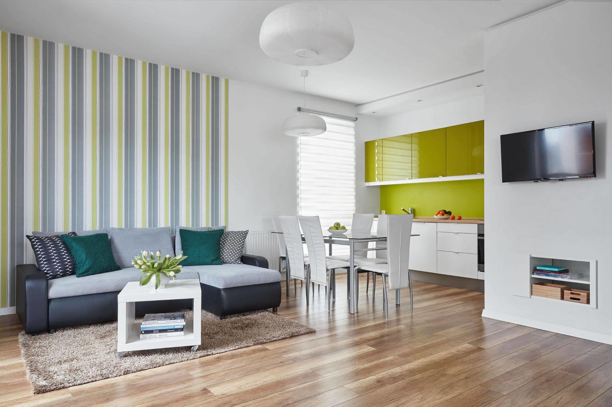 Irs Royal Apartments Apartamenty Irs Nadmorski Dwor Danzica Esterno foto
