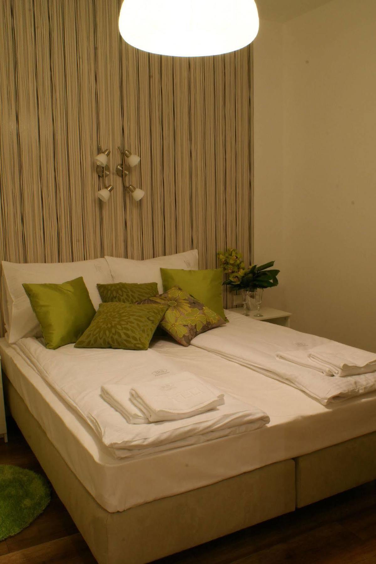 Irs Royal Apartments Apartamenty Irs Nadmorski Dwor Danzica Esterno foto